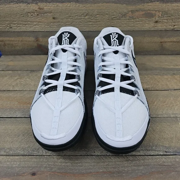 Kyrie Flytrap VI White Black Men's Basketball Shoes Sneakers  NEW