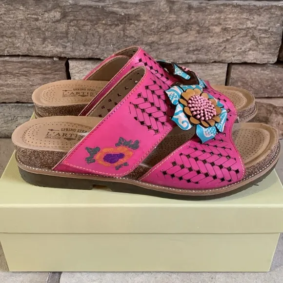 L’Artiste Spring Step sz 42 Gardany-FXM fushia multi color floral leather sandal