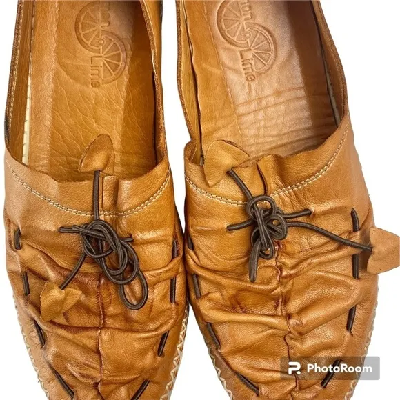 🍋LEMON N LIME Slip-on Leather Shoes In tan Size 41