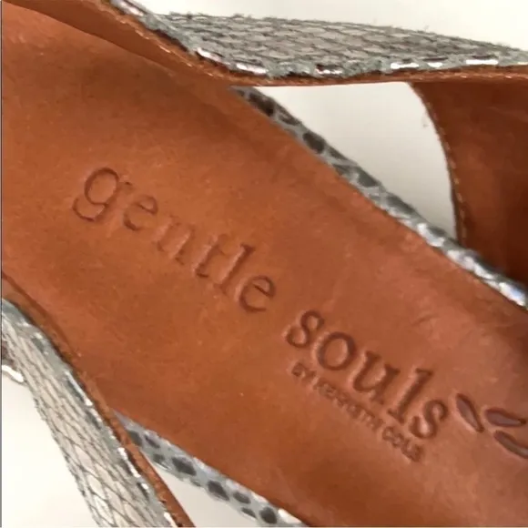 Like New Gentle Souls Metallic Snakeskin Leather Shoes Size 9.5