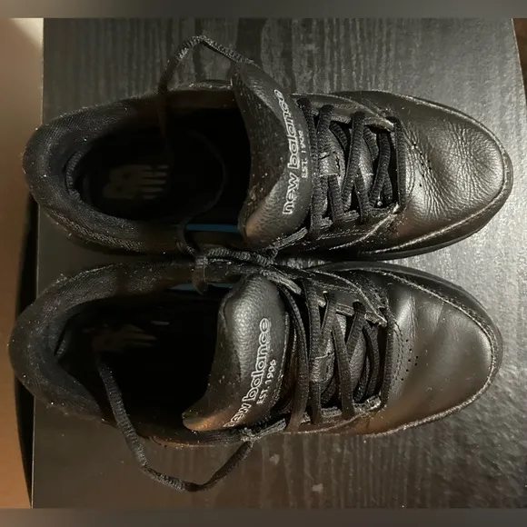 🔥Like New - New balance Black 928v3 walking shoes- W size 5.5/ kids 5.5