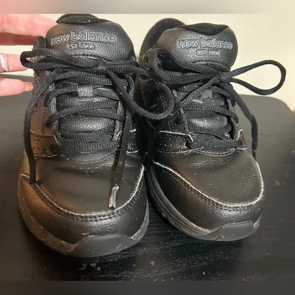 🔥Like New - New balance Black 928v3 walking shoes- W size 5.5/ kids 5.5