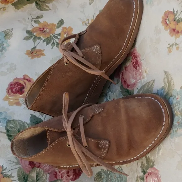 L.L. Bean Women's Stonington Suede Chukka Ankle Boots in Tan size 10