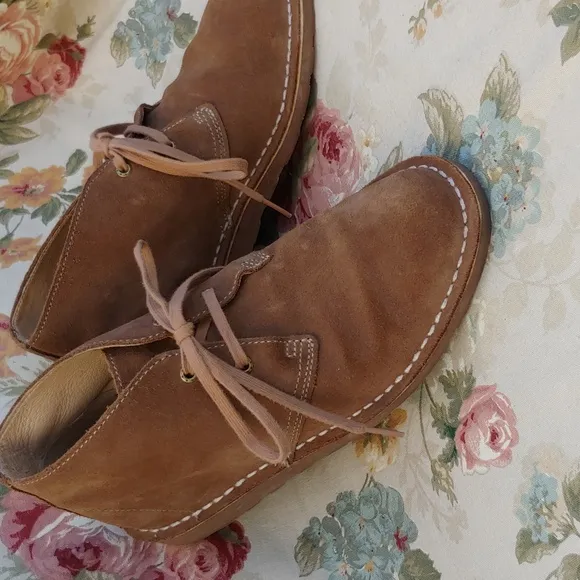L.L. Bean Women's Stonington Suede Chukka Ankle Boots in Tan size 10