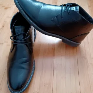 London Fog Memory Foam Chukka Shoes 10.5