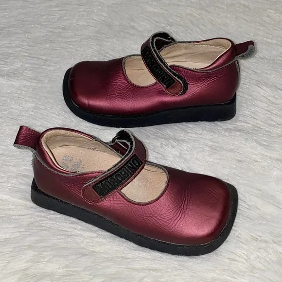 Love Moschino Burgundy Girls Sz 4 Mary Jane Leather Rubber Logo Shoes