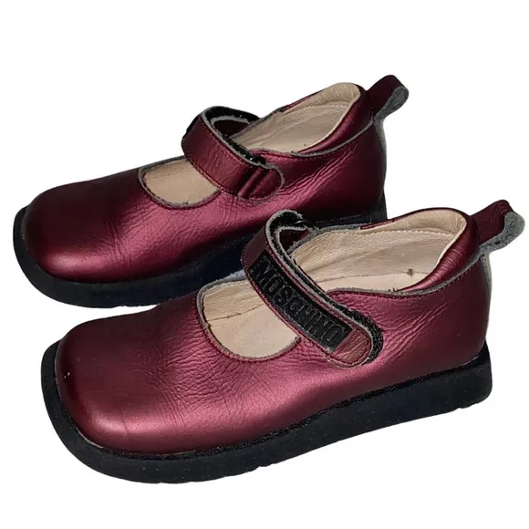 Love Moschino Burgundy Girls Sz 4 Mary Jane Leather Rubber Logo Shoes