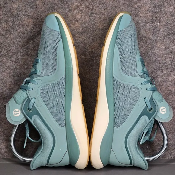Lululemon Chargefeel Workout Low Running Shoes Athletic Gym Blue Size 7