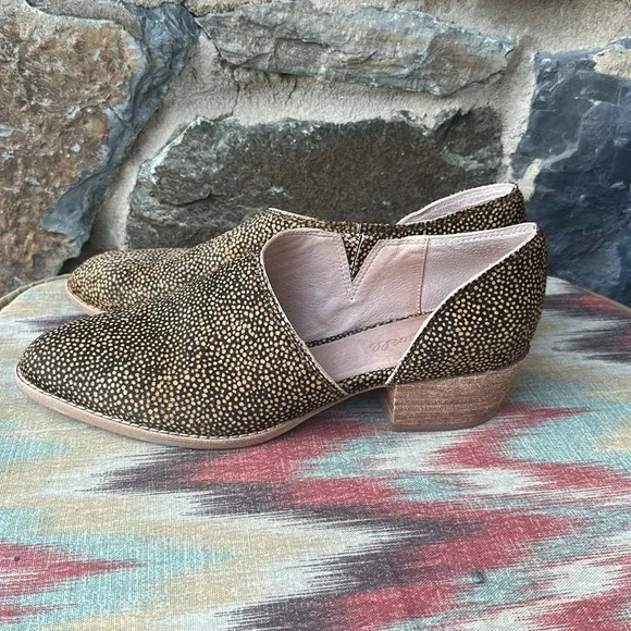 Madewell 'Lucie' Asymmetrical Shootie Ankle Bootie in Spotty Calf Hair Size 8.5