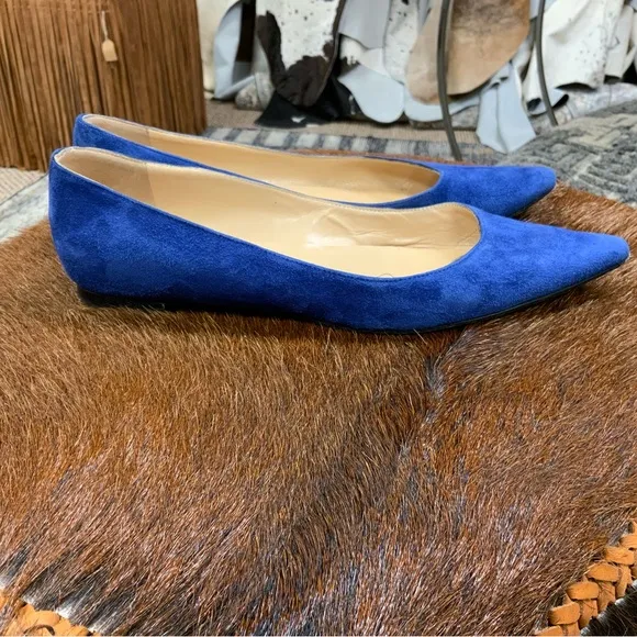 Manolo Blahnik Blue Suede Ballet Flats womens 37 1/2 GREAT SHAPE