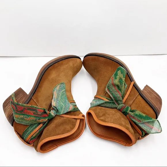 🆕{Manuel Alves} Western Leather Ankle Booties
