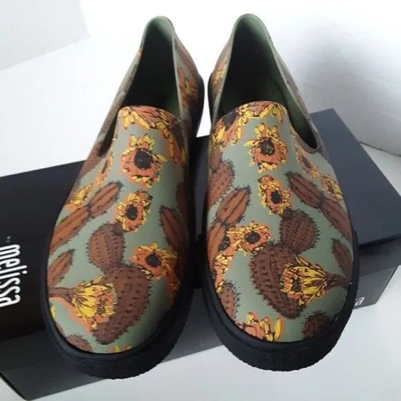 Melissa Ground III Women's size 9M Loafer Shoes