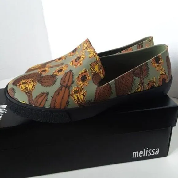 Melissa Ground III Women's size 9M Loafer Shoes