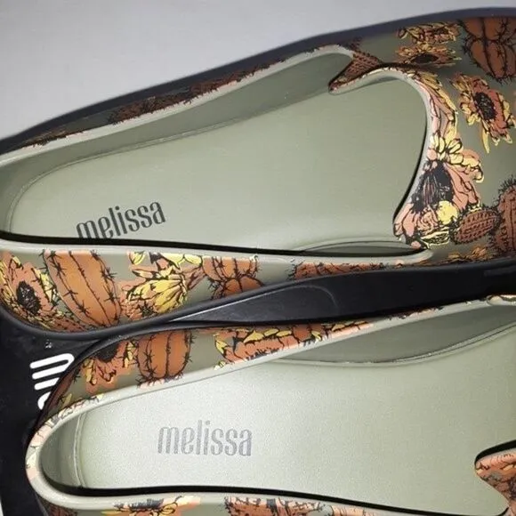 Melissa Ground III Women's size 9M Loafer Shoes