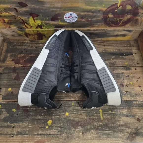 Men adidas athletic shoes size‎ 13 new