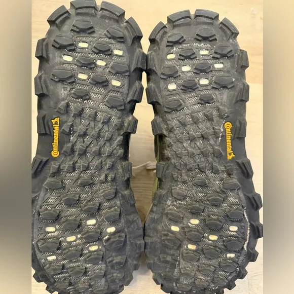 Men’s Adidas Supernova Riot 11‎