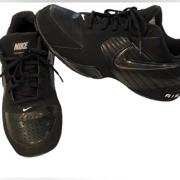 Men’s Air Baseline Low Nike Shoes