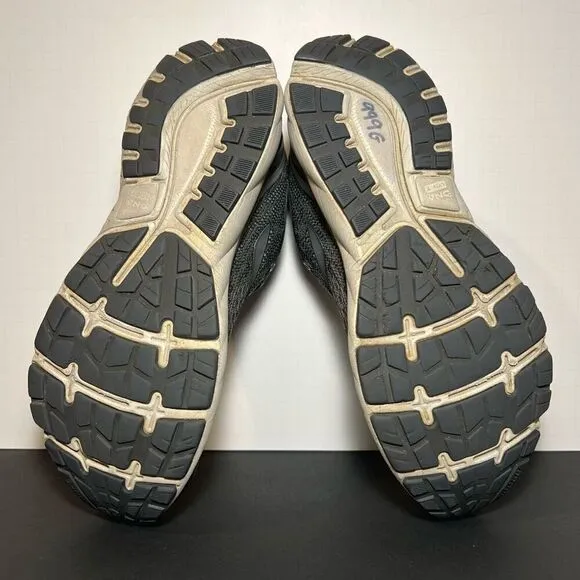 Mens BROOKS Ghost 11 Gray Running Shoes / Size 10 Medium
