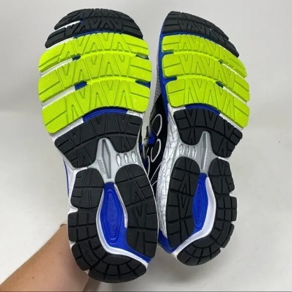 Men’s New Balance M860WB6 Athletic running shoes