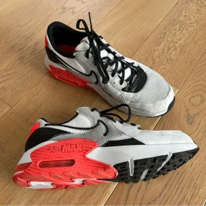 Mens Nike Air Max Excee Infrared Shoes
