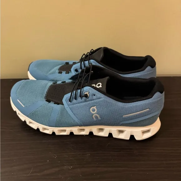 Mens On Cloud Running Cloud 5 Shoes Size 12