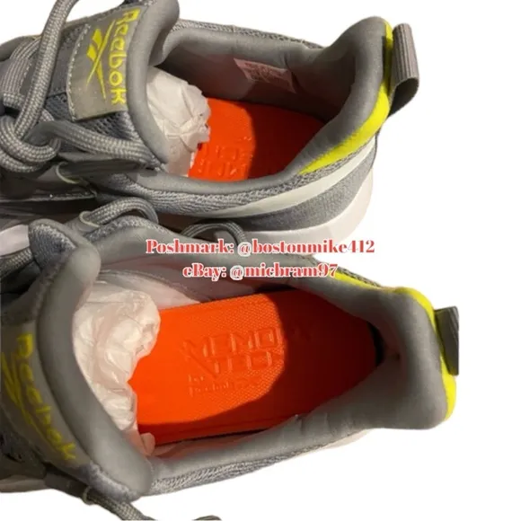 Mens Reebok Athletic Sneakers Size 9 Reebok Reago Pulse 2.0 Gray Training Shoes