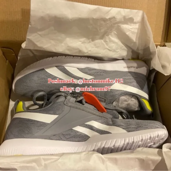 Mens Reebok Athletic Sneakers Size 9 Reebok Reago Pulse 2.0 Gray Training Shoes