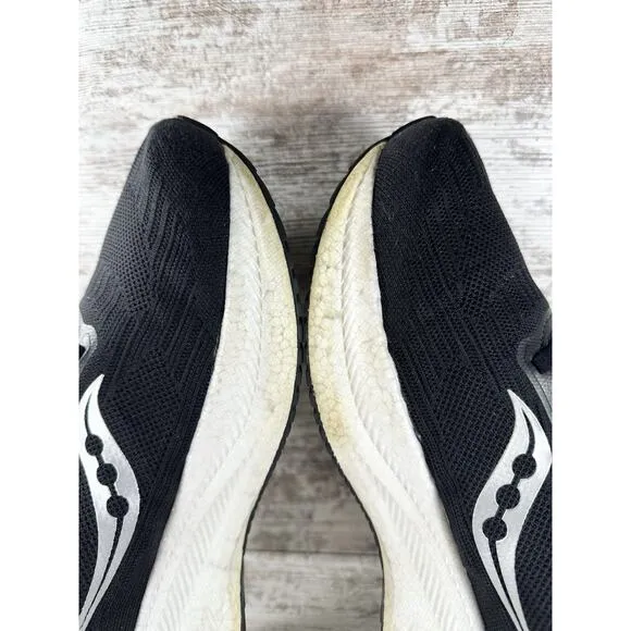 Men's Saucony Triumph 21 Black Running Shoes Sz 11 Athletic Gym