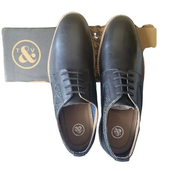 MEN'S Thomas &amp; Vines Dress Shoes. Size 8.5