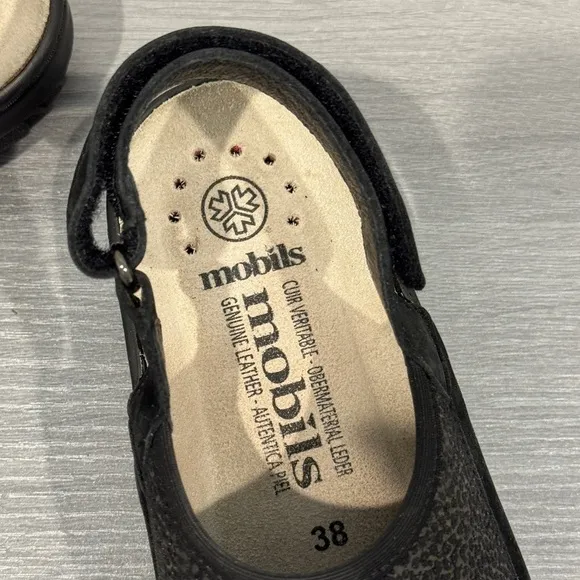 Mephisto Mobils Genuine Leather Gisella Black Sandals (Size 38)