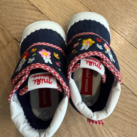 MIKI HOUSE - Usako’s Flower Garden First Walker Shoes - size 12.5 or US 5.5