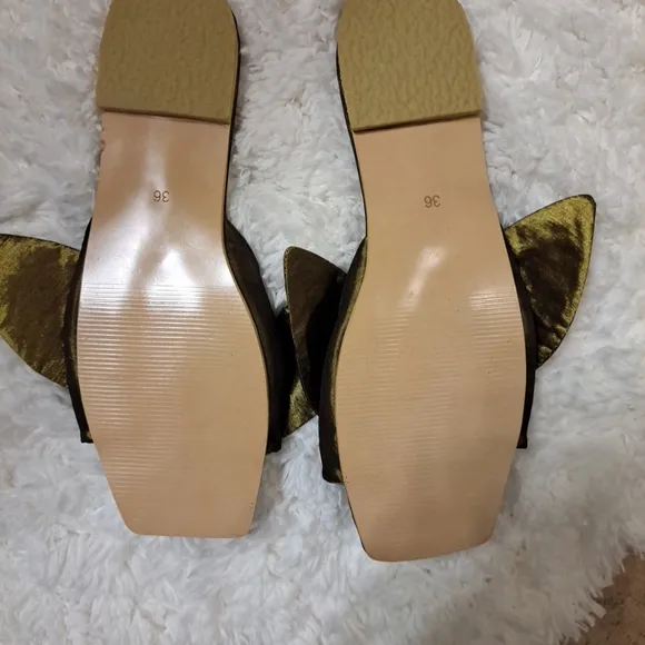 Milines Slip On Shoes Olive Green Size 36 Excellent Likenew Condition