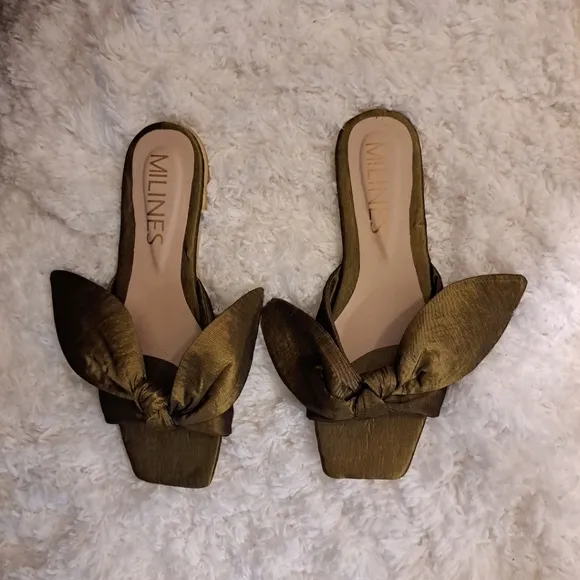 Milines Slip On Shoes Olive Green Size 36 Excellent Likenew Condition