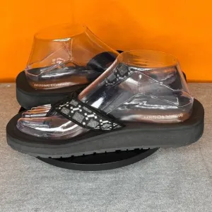Minnetonka Black Grey White Geometric Flip Flop Thong Sandal Size 7 m
