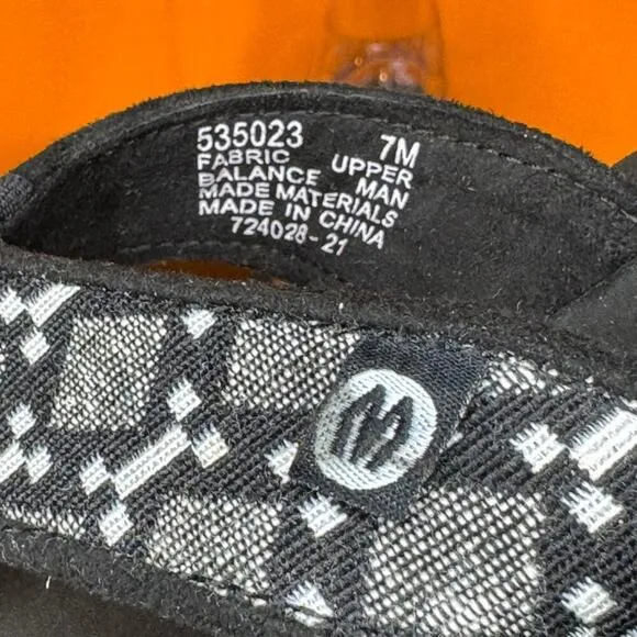 Minnetonka Black Grey White Geometric Flip Flop Thong Sandal Size 7 m