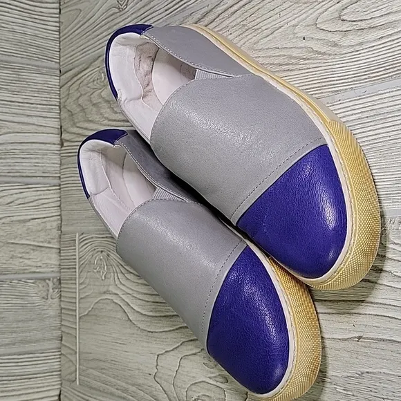 Move by Chocolat Blu Noor Grey Slip On Leather Shoes Womens Size 38 US 7.5-8