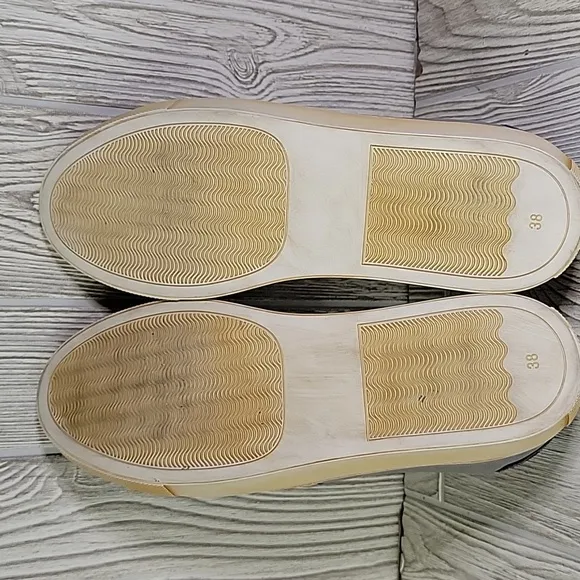 Move by Chocolat Blu Noor Grey Slip On Leather Shoes Womens Size 38 US 7.5-8
