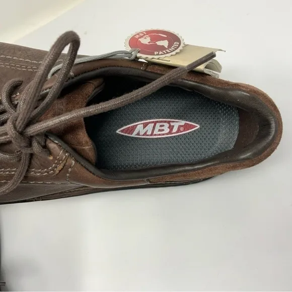 MTB Men’s Ajabu Brown Walking Shoes. Art#400259-04. Size 8-8.5.