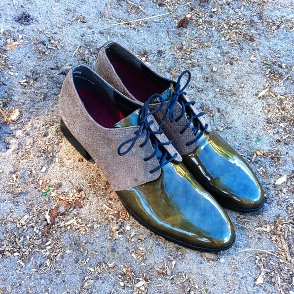 Munro Womens Two Tone Markella Luxury Derby