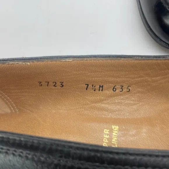 Neiman Marcus size 7.5