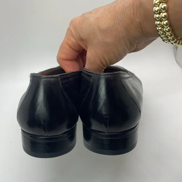 Neiman Marcus size 7.5