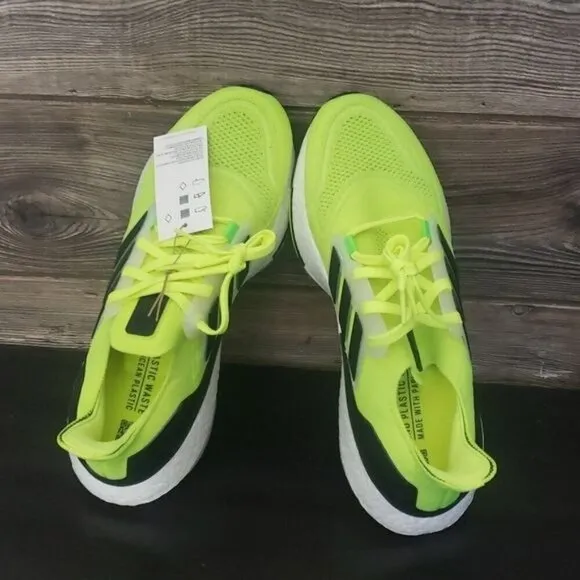 New Adidas Ultraboost Mens Neon Yellow Running Sneakers Athletic Workout Gym