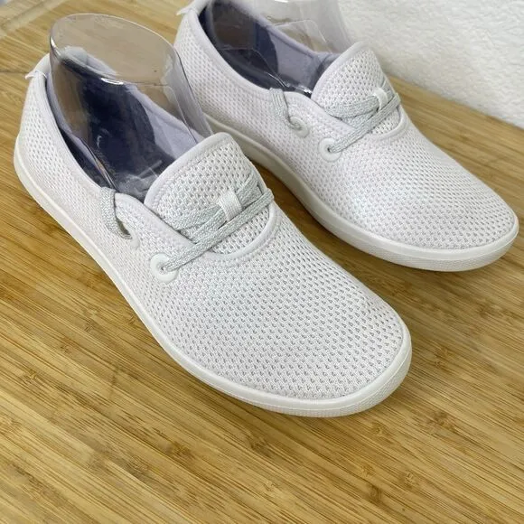NEW Allbirds Tree Skippers Shoes Sz 9 Chalk White Casual Sneakers Mesh Walking