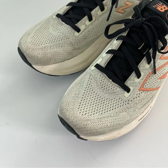 New Balance 1080 Shoes Size 8