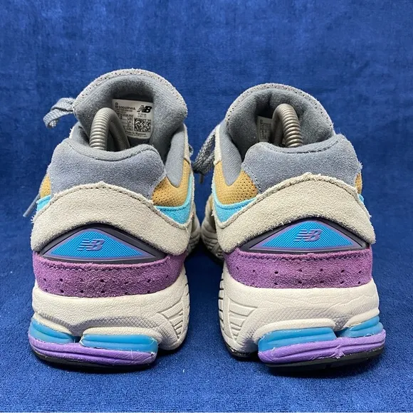 New Balance 2002R Incense - Size 8.5 - White Purple Tan Teal Blue Grey Running