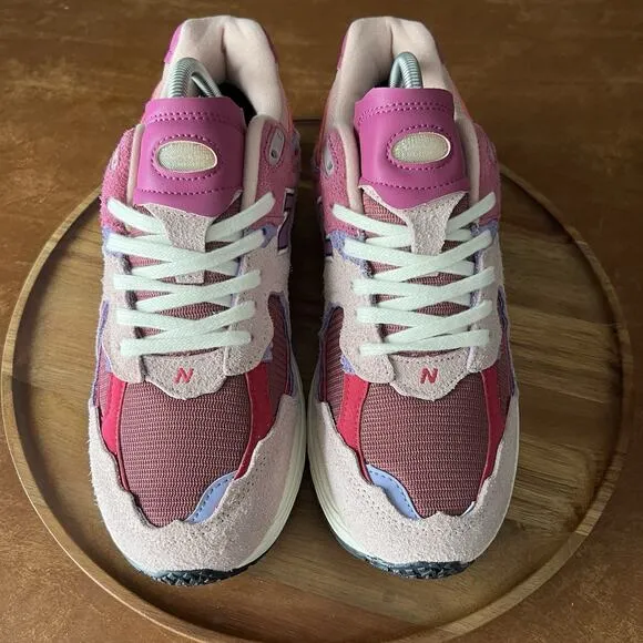 New Balance 2002R Protection Pack Pink Men's 9 Shoes Sneakers No box