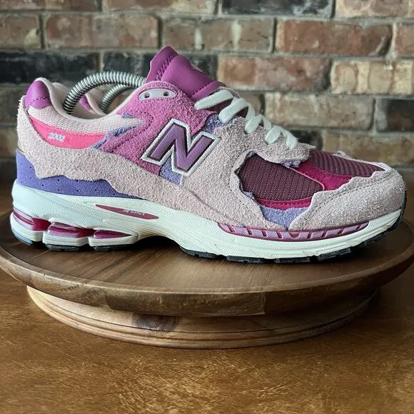 New Balance 2002R Protection Pack Pink Men's 9 Shoes Sneakers No box