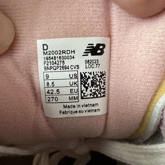 New Balance 2002R Protection Pack Pink Men's 9 Shoes Sneakers No box
