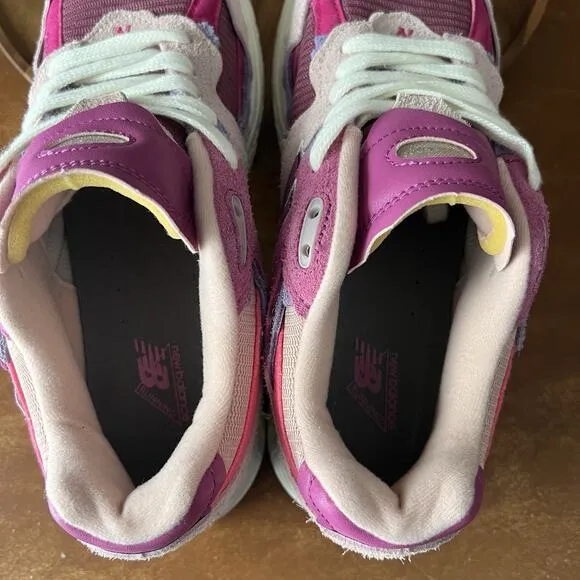 New Balance 2002R Protection Pack Pink Men's 9 Shoes Sneakers No box