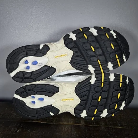 New Balance 530 Mens Size 9 D Running Shoes MR530SY White Yellow Womens 10.5